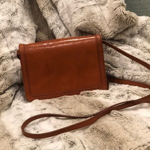 Brahmin leather crossbody accordion style purse